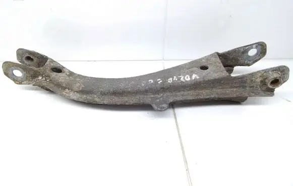 Volvo S80 Rear control arm