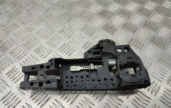 Front door exterior handle/bracket