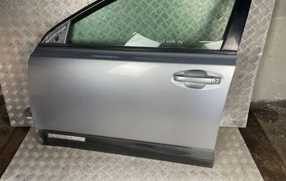 Subaru Outback Front door