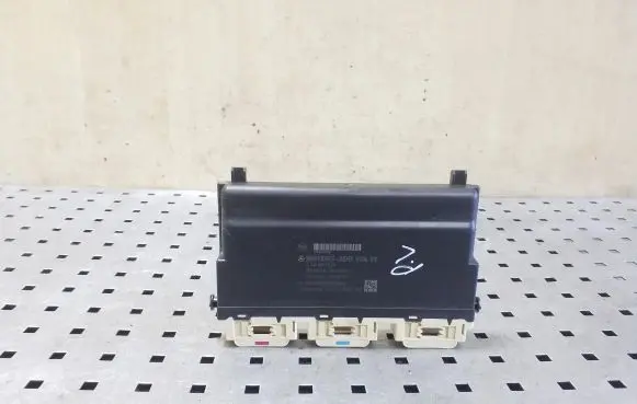 Mercedes-Benz B W246 W242 Seat control module A2468200526 2841351506300