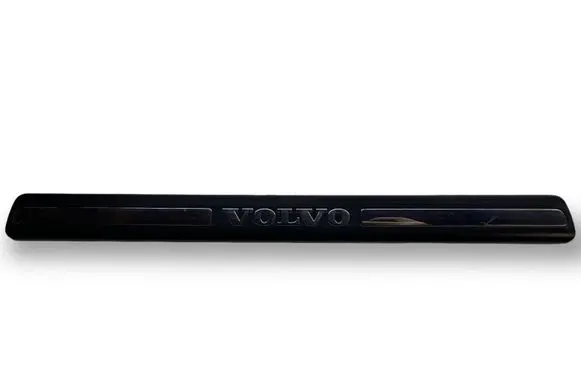 Volvo XC90 Front sill trim cover 8659960