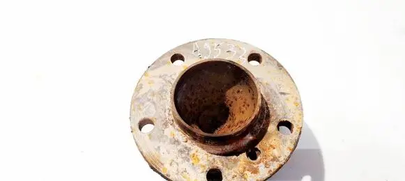 BMW 5 GT F07 Front wheel hub 6790957 679095701