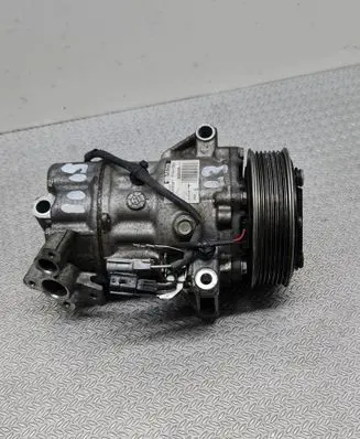 Renault Clio V Air conditioning (A/C) compressor (pump) 926005450R 02264905961