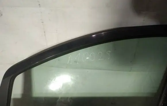 Fiat Punto (188) Front door window glass four-door as2