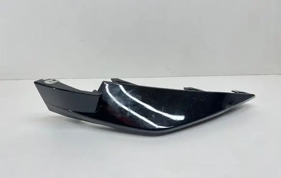 BMW M4 G82 G83 Front bumper lip 8084178