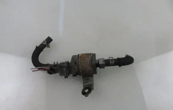 Toyota Corolla E120 E130 Webasto auxiliary heater fuel pump 