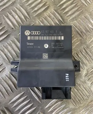 Audi A6 S6 C6 4F Gateway control module 4L0907468B