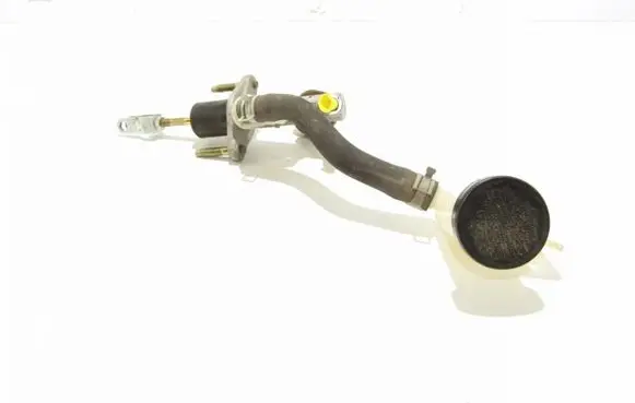 Nissan Almera N16 Master brake cylinder