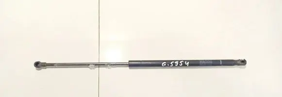 Toyota Aygo AB10 Tailgate/trunk strut/damper