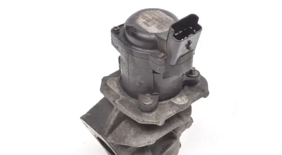 Peugeot 308 EGR valve 9672880080