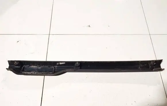 Chevrolet Orlando Rear door trim (molding)