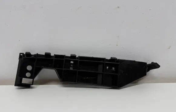 Suzuki Swift IV Rear bumper mounting bracket 7173263J2
