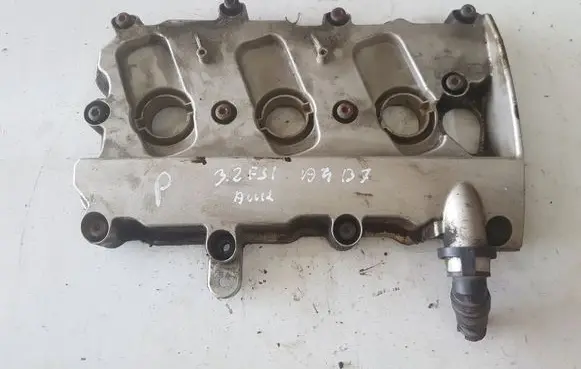 Audi A6 S6 C6 4F Rocker cam cover 06E103472L