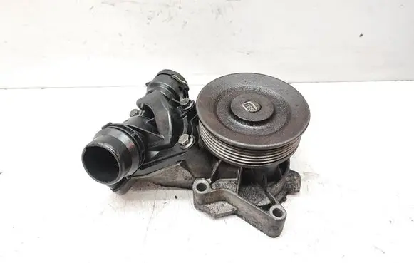 BMW X5 E70 Water pump