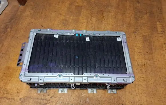 Chrysler Pacifica Hybrid / electric car battery 20170828 68394027AB T2SJG2357A0010