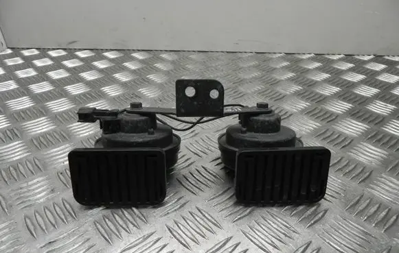 Jaguar XF Horn signal CX2313A803AC M3581