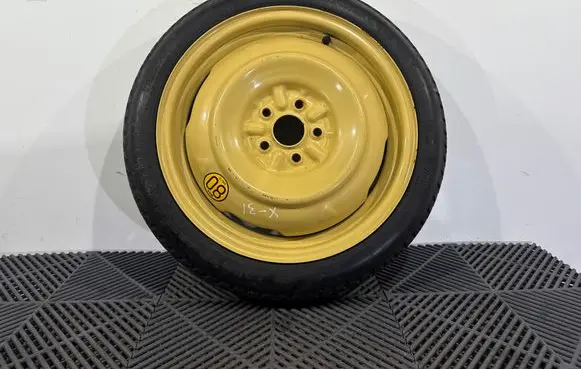 Toyota Prius (XW30) R16 spare wheel 