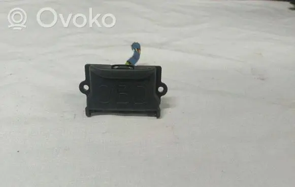 Mercedes-Benz C W203 Other interior part 2025402373 965248