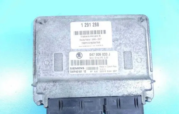 Skoda Fabia Mk1 (6Y) Engine control unit/module ECU 047906033J IMPRK1291288