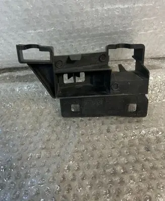 Renault Scenic III - Grand scenic III Front bumper mounting bracket 620951537R
