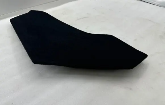 Tesla Model Y Other center console (tunnel) element 155987200A 155987300A
