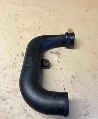 Opel Corsa D Intercooler hose/pipe 13333735 ETX446475