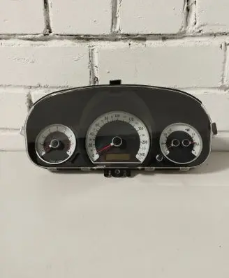 KIA Ceed Speedometer (instrument cluster) 940031H011