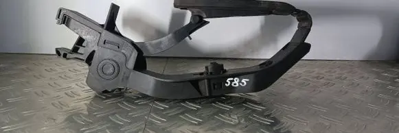 Mercedes-Benz C W203 Accelerator throttle pedal A2033000104