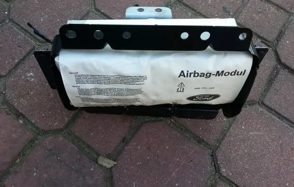 Ford Focus C-MAX Passenger airbag