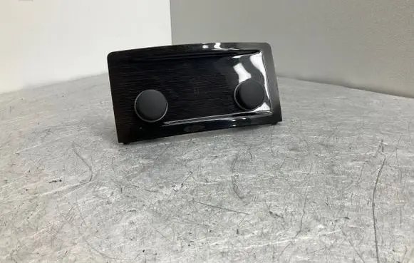 BMW 5 E60 E61 Cigarette lighter trim rear 9146242 Bambus