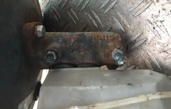 Renault Megane I Master brake cylinder