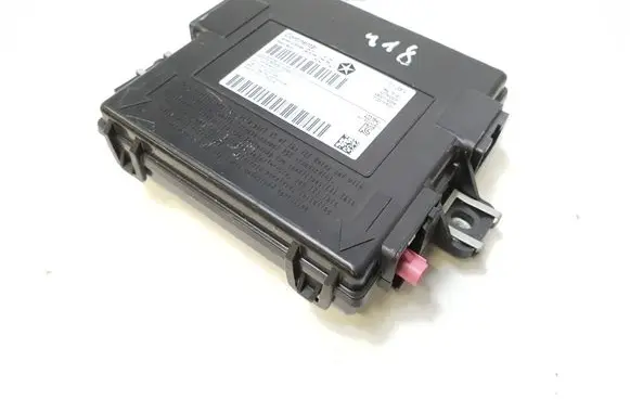 Chrysler Pacifica Keyless (KESSY) go control unit/module 68217815AF