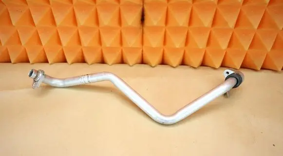 Renault Sandero II Air conditioning (A/C) pipe/hose 924805846R