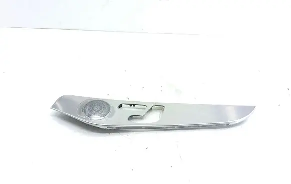 Mercedes-Benz C AMG W205 Front door speaker cover trim a2537205401