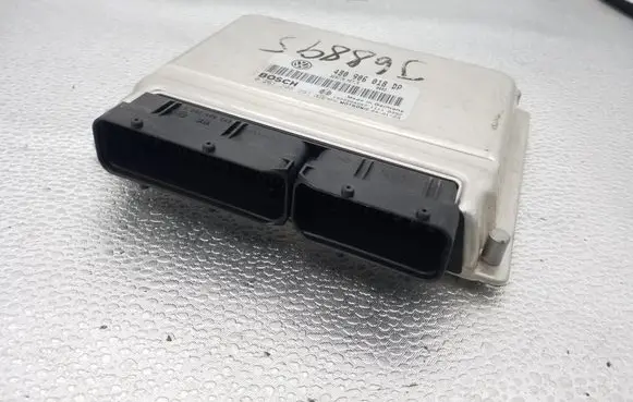 Volkswagen PASSAT B5.5 Engine control unit/module ECU 4B0906018DP 0261208291