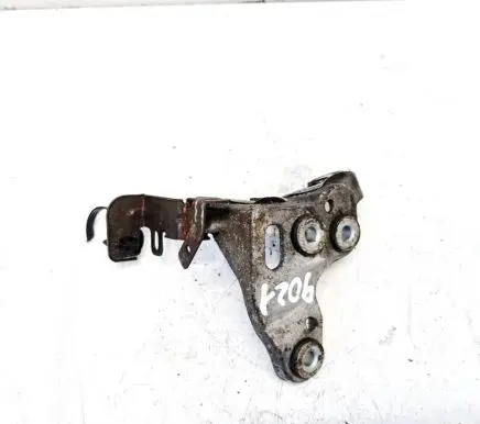 KIA Sportage Engine mounting bracket