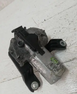 Opel Zafira B Wiper motor
