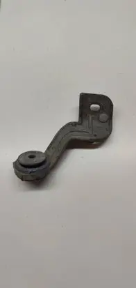 Peugeot 308 Radiator mount bracket 