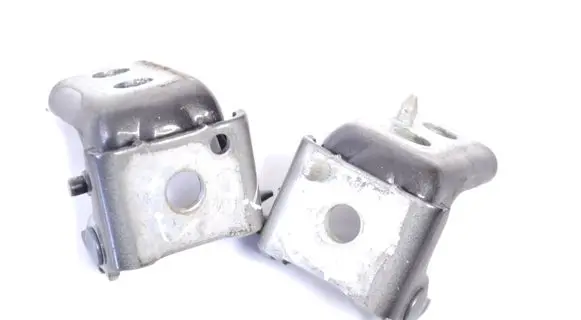 Rear door upper hinge