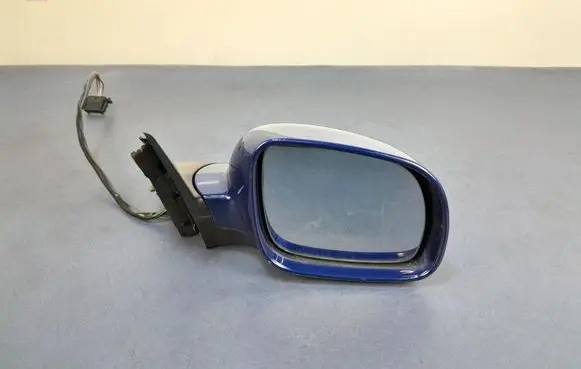 Volkswagen PASSAT B5.5 Front door electric wing mirror 