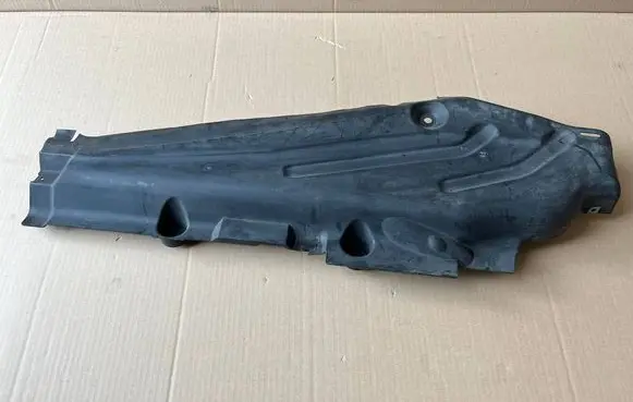 Mercedes-Benz GLS X166 Side bottom protection A1666804201