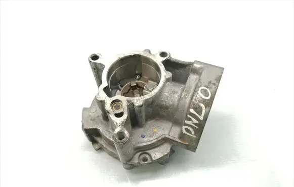 Volkswagen Golf SportWagen Vacuum pump 06L145100L