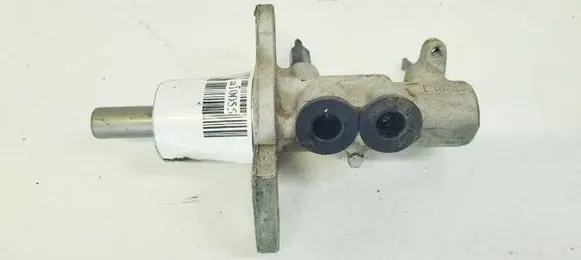 Audi A4 S4 B5 8D Master brake cylinder