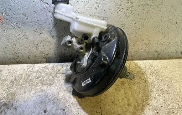 Ford Puma Brake booster L1BC2B195CD 0204J01582 B5EPG623