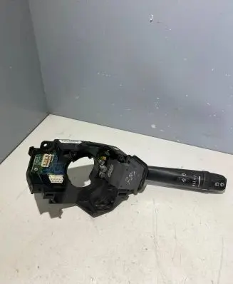 Volvo XC70 Wiper control stalk 30739601 30768101