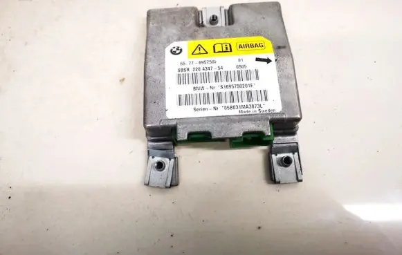 BMW 5 E60 E61 Airbag control unit/module 65776957502 2204347-54