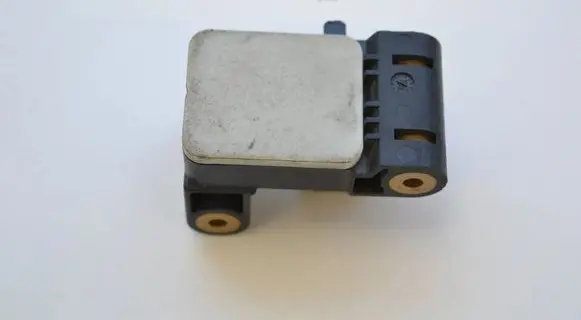 Chevrolet Cruze Airbag deployment crash/impact sensor 6911003