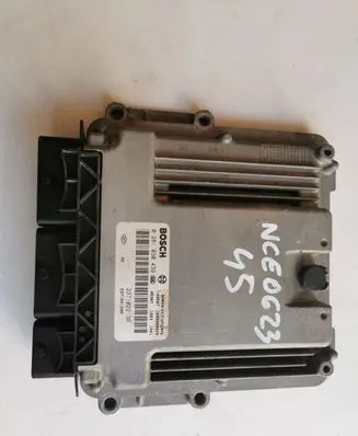 Nissan Cube Z10 Engine control unit/module ECU 0281030439-