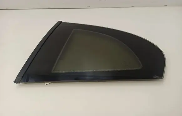 Ford Mustang IV Rear side window XR336329701AA