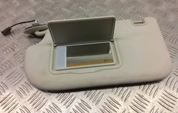 Ford Kuga II Sun visor